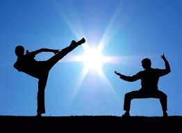 官方：因球迷对阿奇姆彭的歧视言行，成都蓉城被罚款50万元